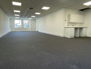 Boundary Way, Hemel Hempstead to rent Interior Photo- Image 1 of 1