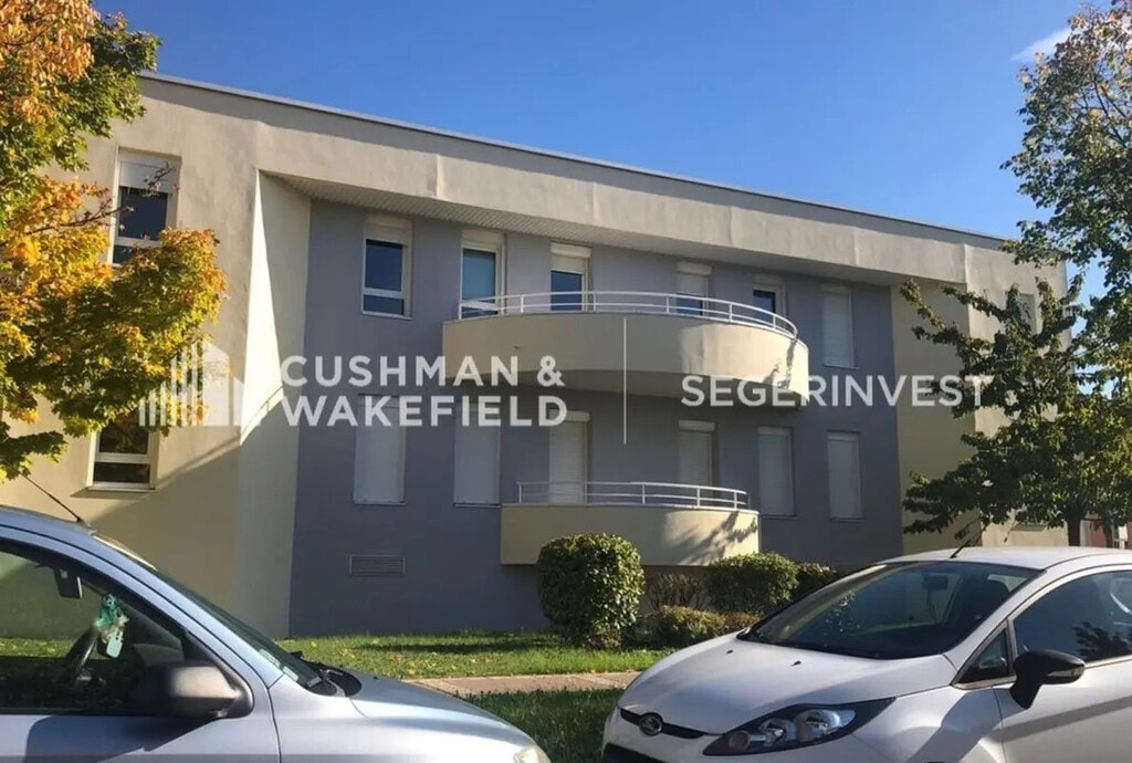 Location Bureaux 143 m² - Photo 1