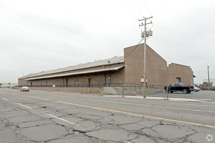 475-495 S Golden State Blvd, Turlock, CA for sale - Primary Photo - Image 1 of 9