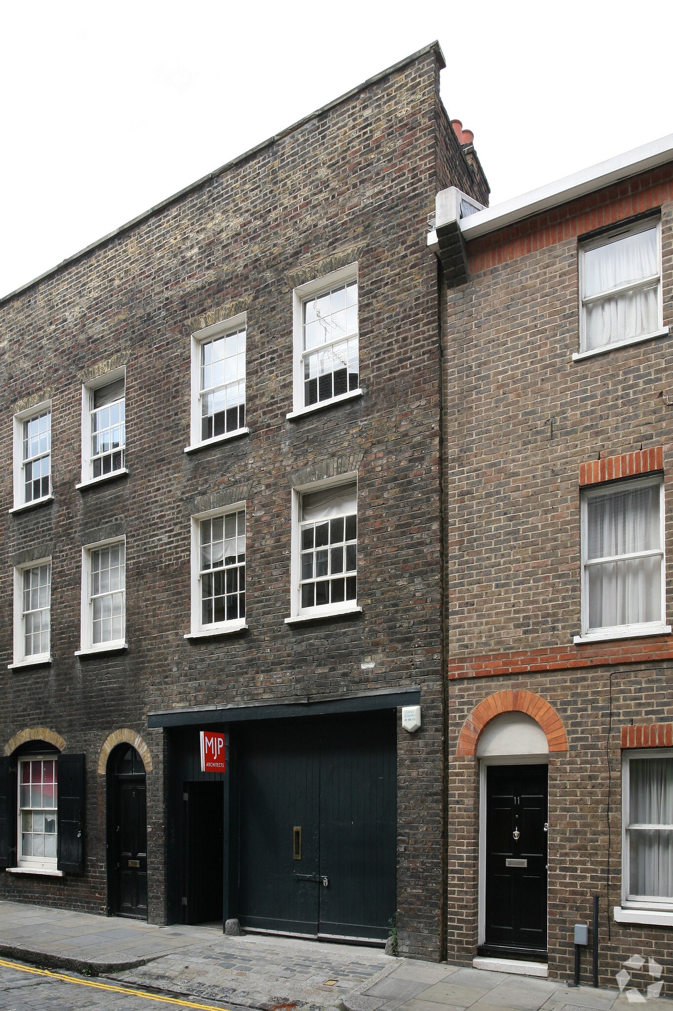 9 Heneage St, London to rent Primary Photo- Image 1 of 7