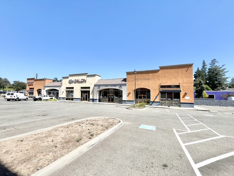 8934-8940 Greenback Ln, Orangevale, CA for rent - Building Photo - Image 2 of 17