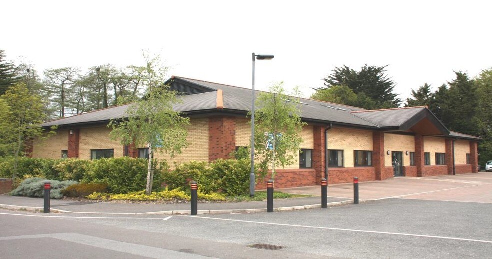 Salisbury Rd, Ringwood, BH24 3PB UK