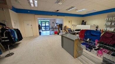 Weddington Rd, Nuneaton to rent Interior Photo- Image 2 of 3