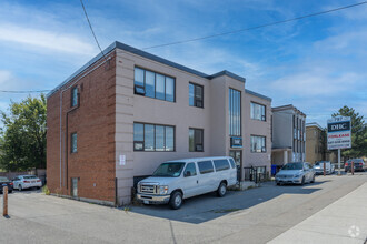 797 Wilson Ave, Toronto, ON for rent Primary Photo- Image 1 of 2