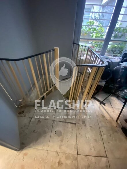 Retail in Paris to rent - Building Photo - Image 3 of 8