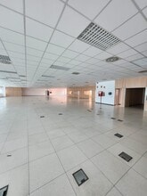 Office in Sant Esteve Sesrovires, Barcelona to rent Interior Photo- Image 1 of 38
