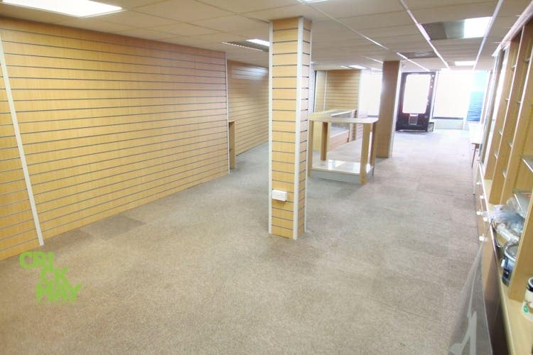 16 High St, Ardingly to rent Interior Photo- Image 1 of 2