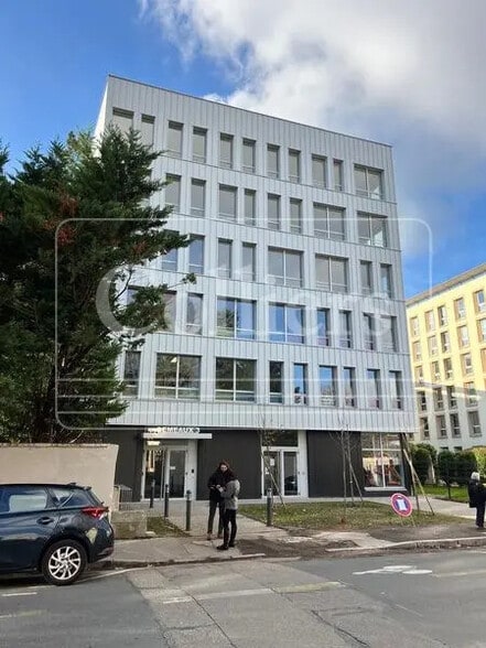 50 Cours De La République, Villeurbanne for sale - Building Photo - Image 1 of 7