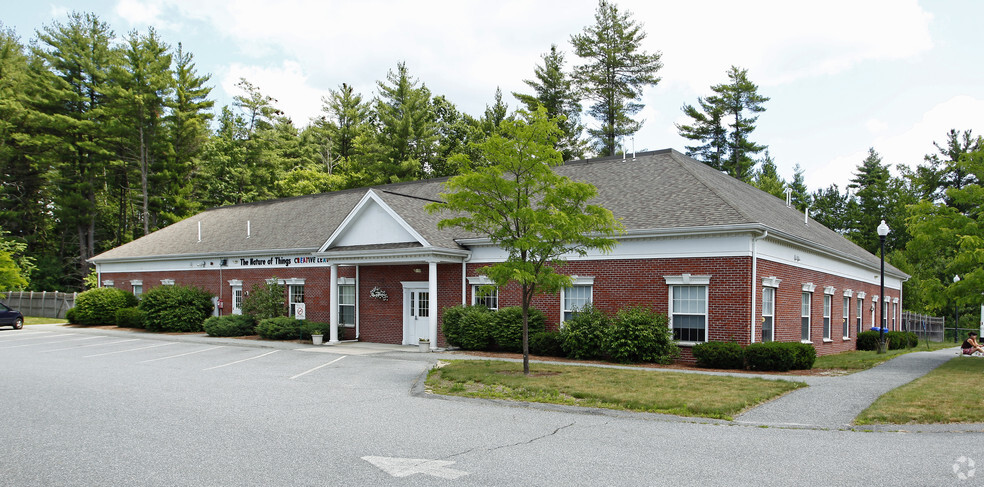 4 Merrit Pky, Nashua, NH for sale - Primary Photo - Image 1 of 1