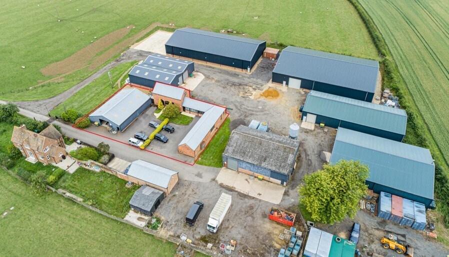 Brington Rd, Northampton for sale - Primary Photo - Image 1 of 1