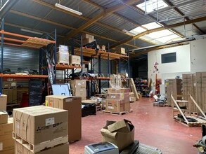 Light Industrial in Vénissieux to rent Interior Photo- Image 2 of 8