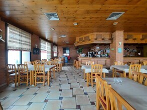 Retail in Deltebre, Tarragona to rent Interior Photo- Image 1 of 15