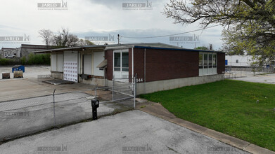 444 N Belcrest, Springfield, MO for rent Building Photo- Image 1 of 31