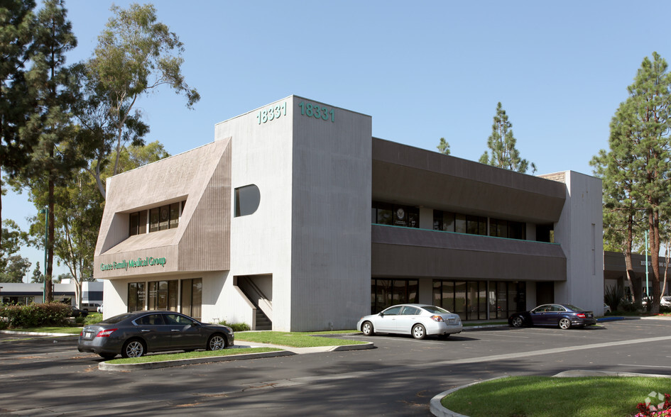 18331 Gridley Rd, Cerritos, CA for sale - Primary Photo - Image 1 of 90