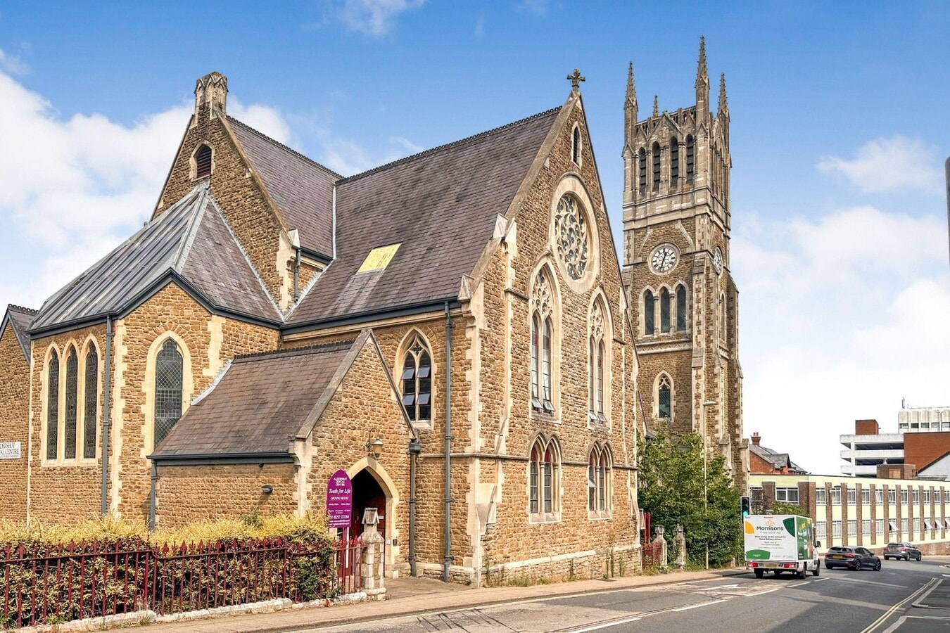 Queens Rd, Aldershot, HAM GU11 3JD - Unit Suite 8 -  - Interior Photo - Image 1 of 8