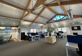 62 Macrae Rd, Bristol to rent Interior Photo- Image 2 of 4