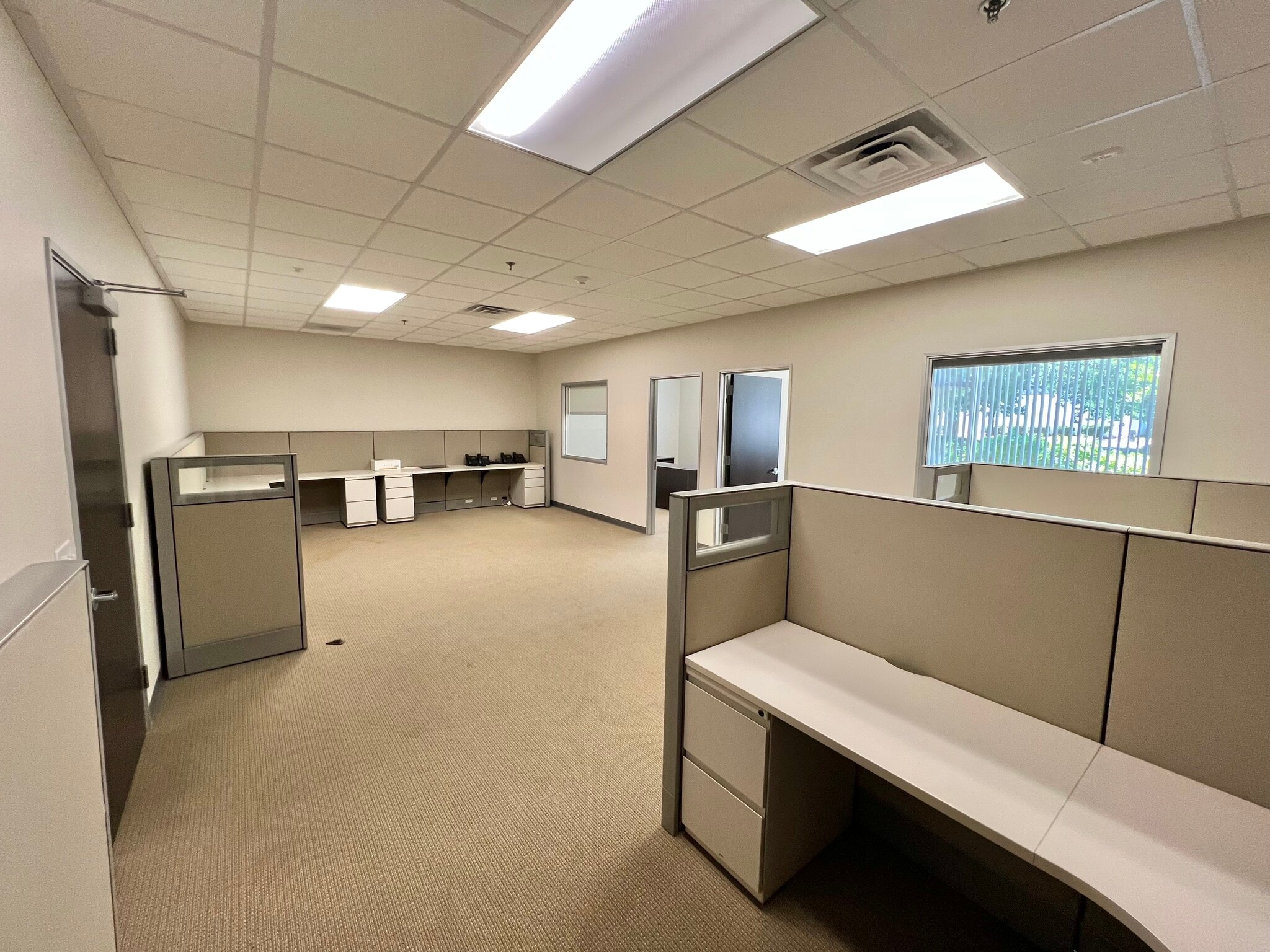 25106 Avenue Tibbitts, Valencia, CA for sale Interior Photo- Image 1 of 6