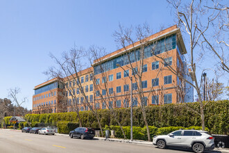 2255 N Ontario St, Burbank, CA for rent Building Photo- Image 1 of 6