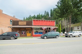 535 Church St, Wilkeson, WA for sale Primary Photo- Image 1 of 1