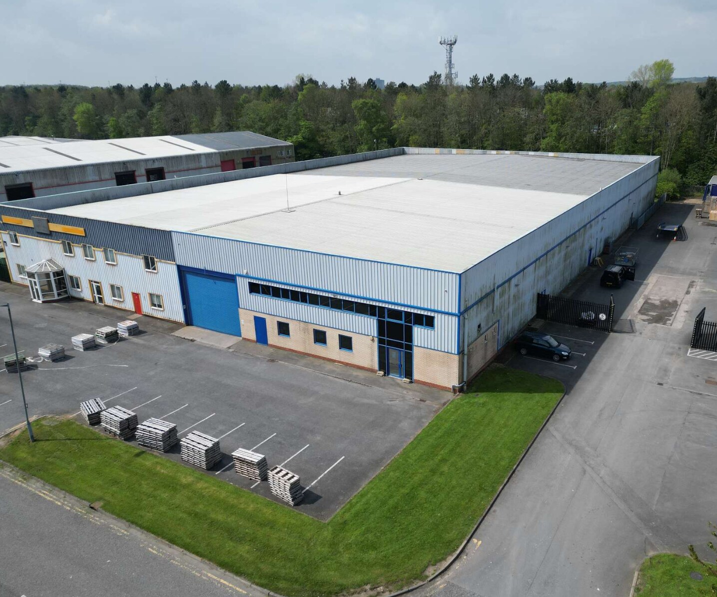 Tower Rd, Washington for sale Building Photo- Image 1 of 1