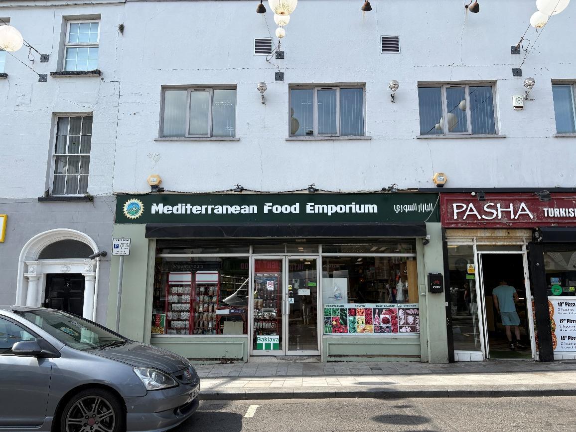 15 Castle St, Lisburn to rent Building Photo- Image 1 of 2