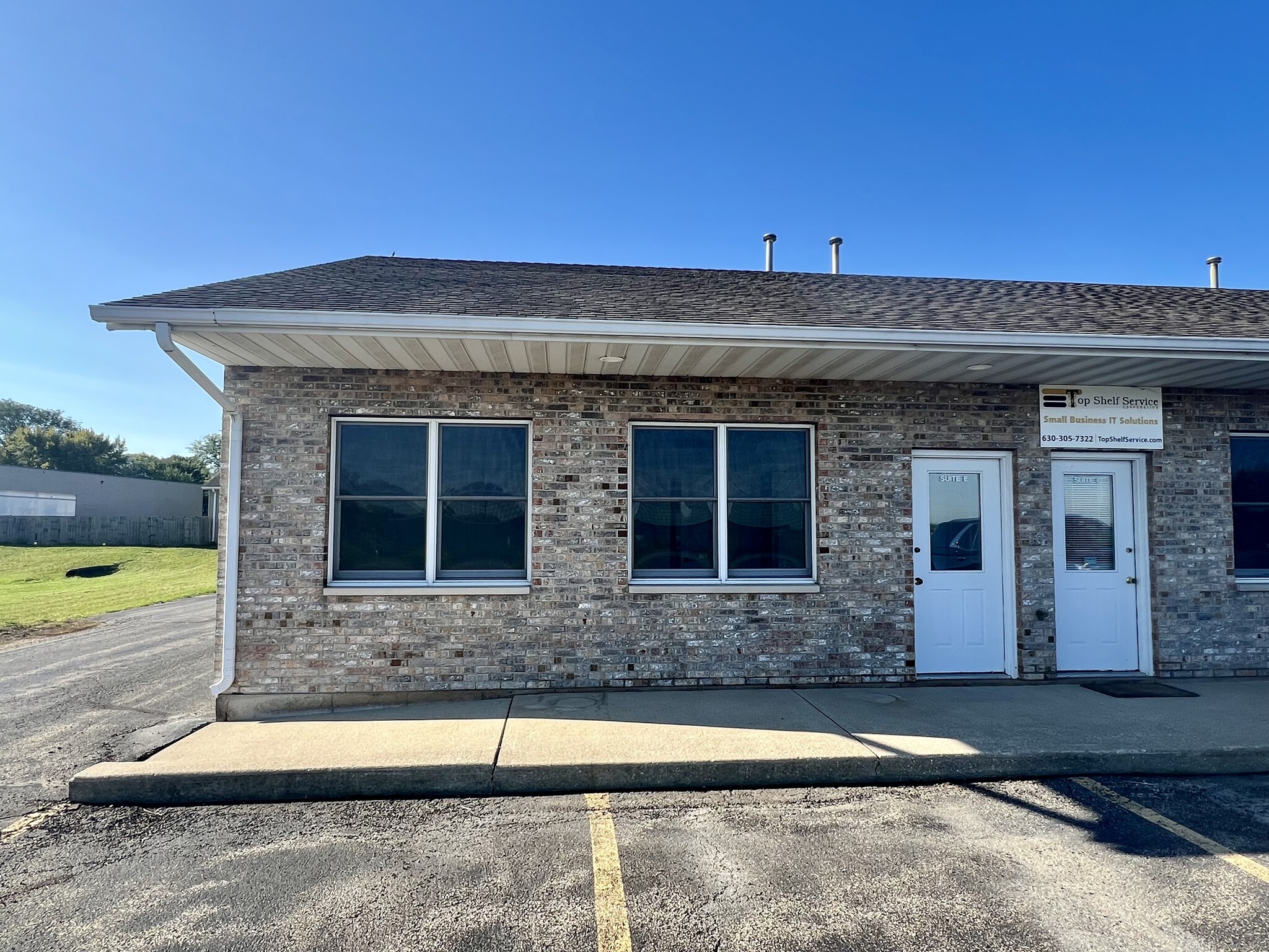 978 Crosby Ave, Sycamore, IL for rent Building Photo- Image 1 of 7