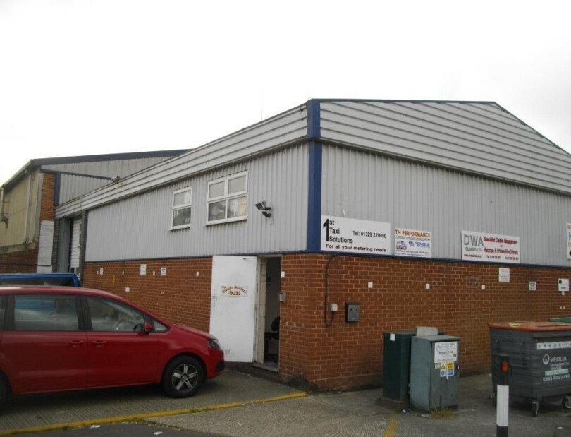 Broadcut, Fareham for sale Primary Photo- Image 1 of 1