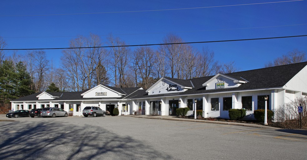 4572 Main St, Manchester Center, VT for sale - Building Photo - Image 1 of 1