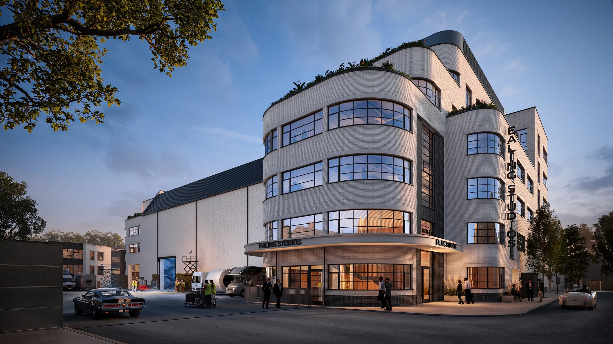 Ealing Green, London to rent Building Photo- Image 1 of 7