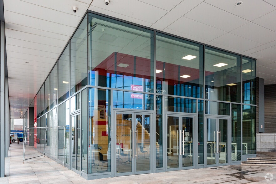 2 Central Sq, Cardiff for sale - Building Photo - Image 1 of 1