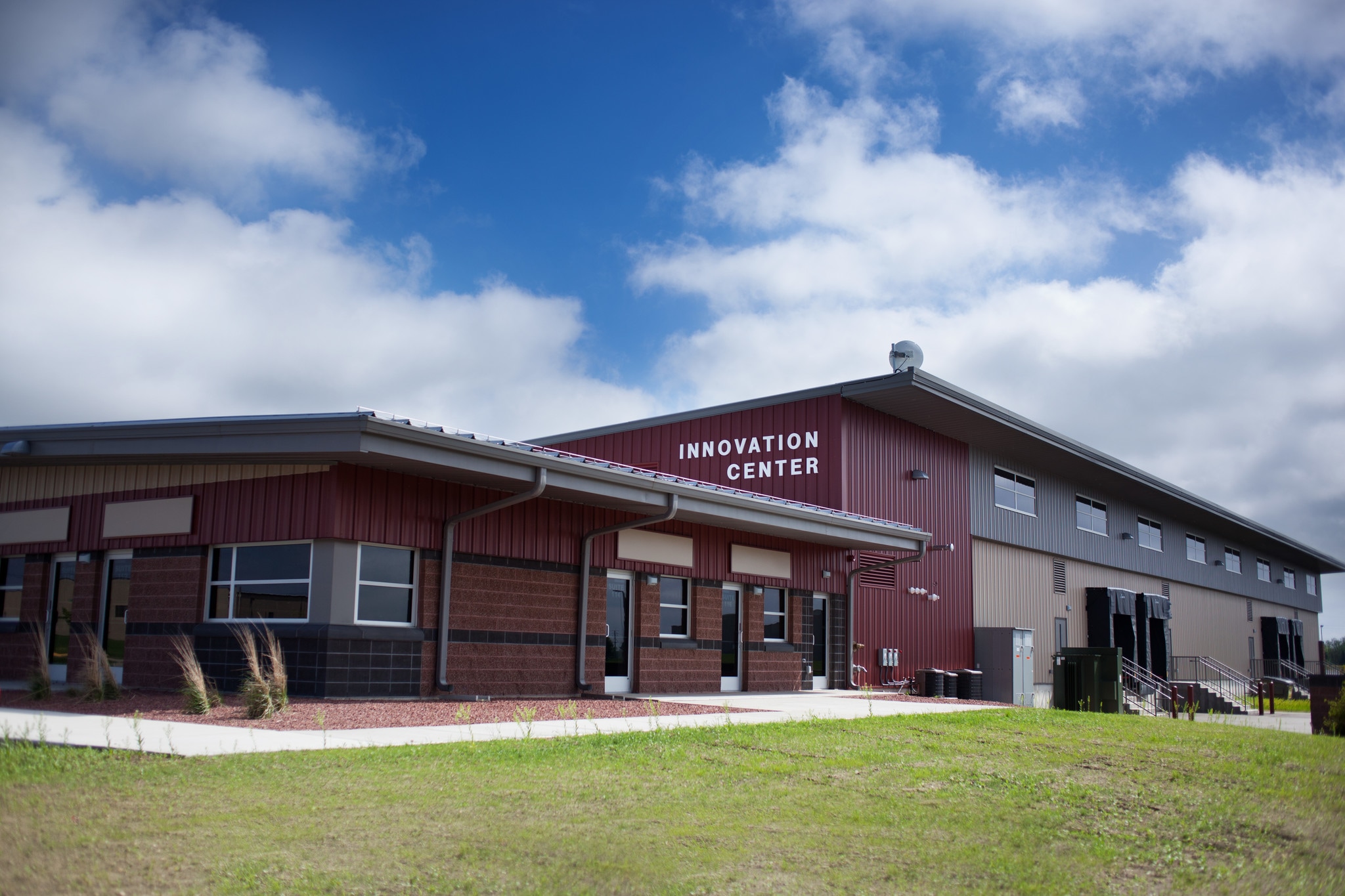 2949 Venture Dr, Janesville, WI to rent Building Photo- Image 1 of 8