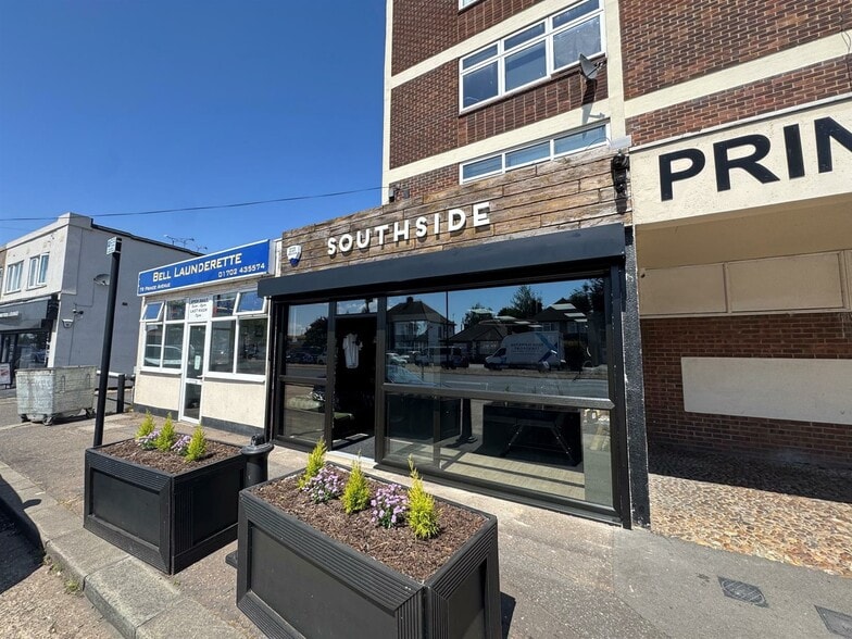 59-79 Prince Ave, Southend On Sea to rent - Building Photo - Image 2 of 2