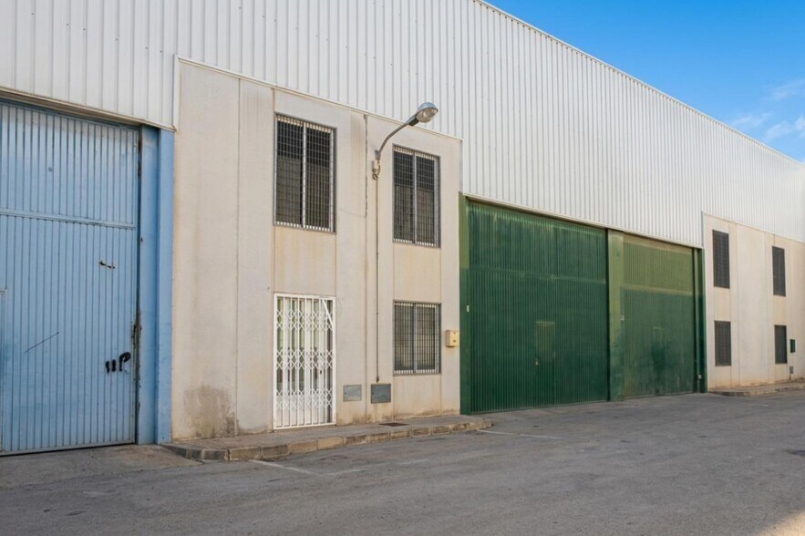 Industrial in Orihuela for sale - Building Photo - Image 2 of 12