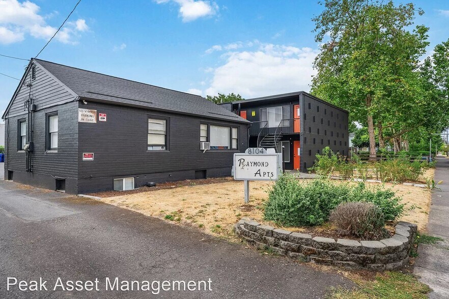 81048110 SE Raymond St, Portland 97206 Raymond Apartments