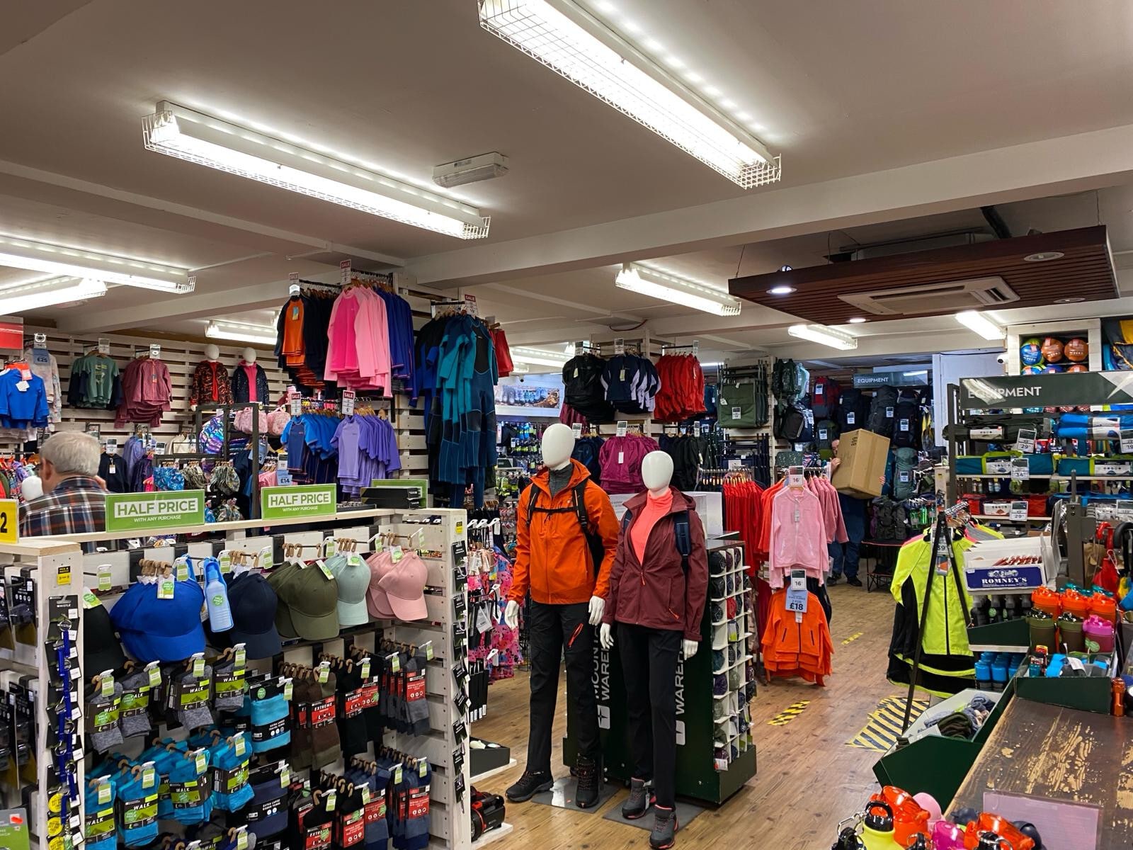 125 High St, Perth to rent Interior Photo- Image 1 of 2