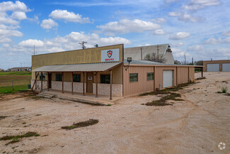 More details for 1438 E St, Jourdanton, TX - Industrial for Rent