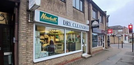 17 Hungtingdon St, St. Neots to rent Building Photo- Image 1 of 1