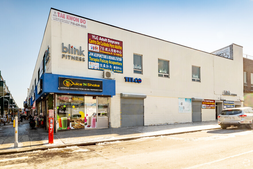 78-02-78-14 Roosevelt Ave, Jackson Heights, NY for rent - Primary Photo - Image 1 of 10