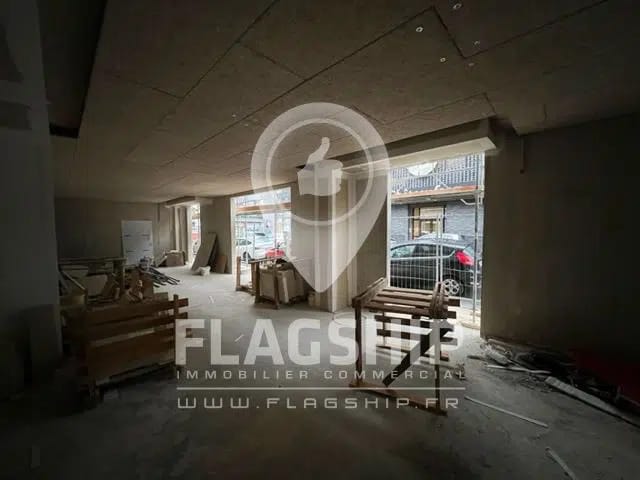 Vente Commerce 159 m² - Photo 1