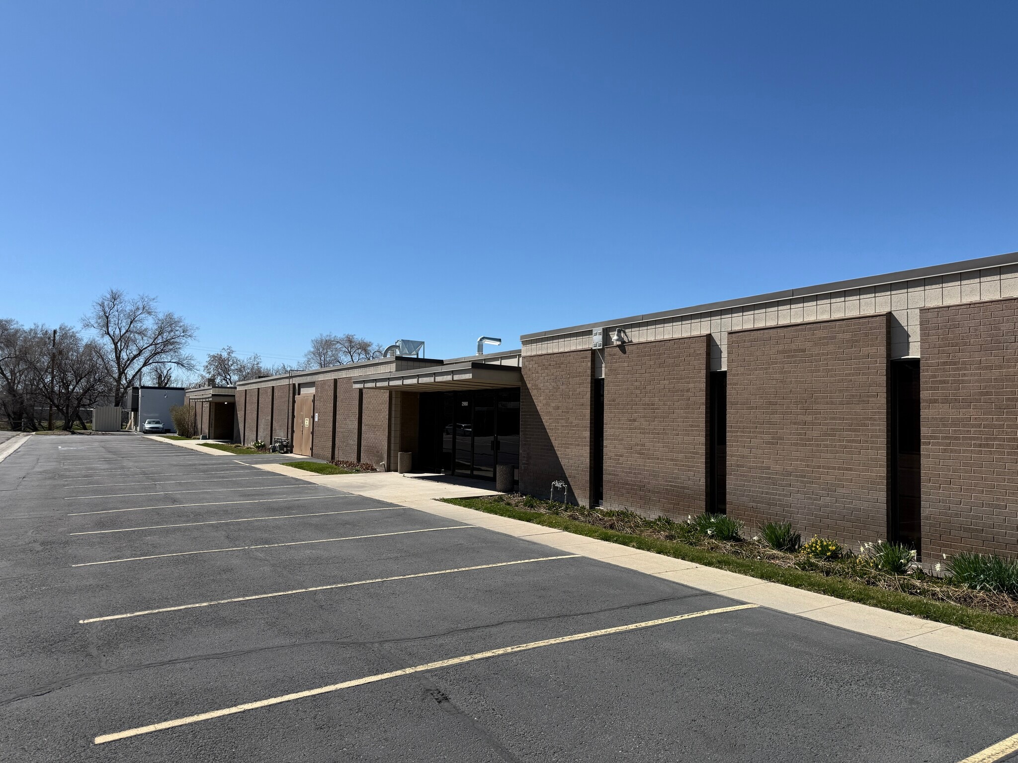 2960 Richards St, South Salt Lake, UT for sale Primary Photo- Image 1 of 1