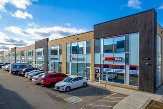 More details for 1215 Queensway E, Mississauga, ON - Industrial for Sale