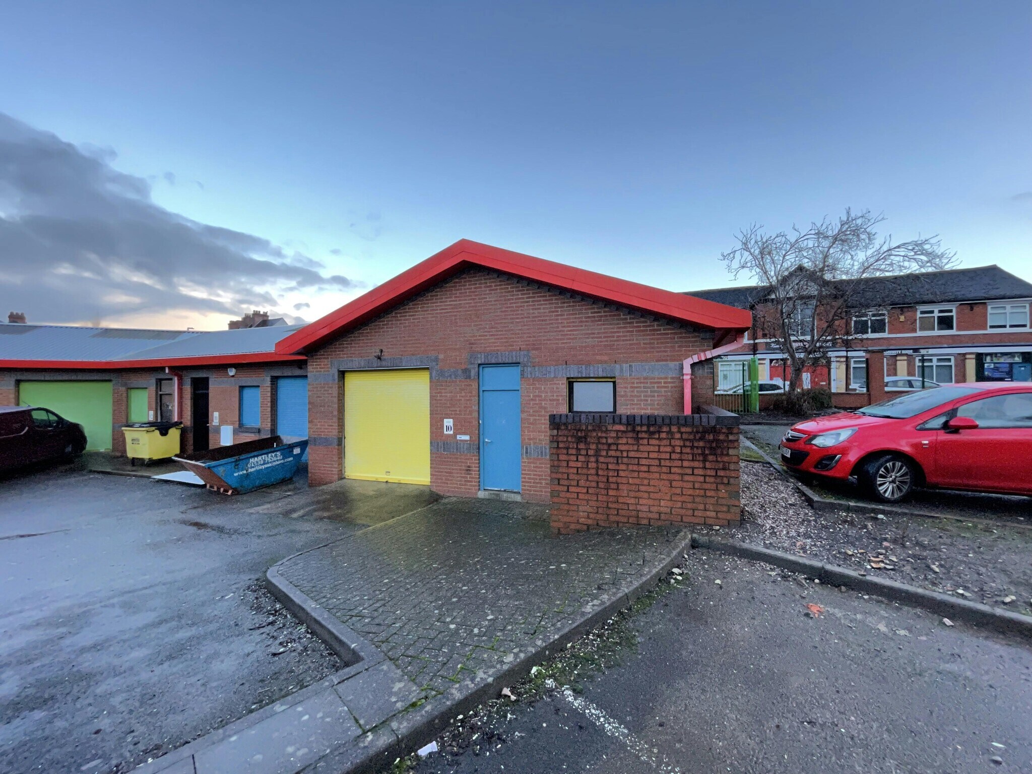 Station St, Leek to rent Building Photo- Image 1 of 7