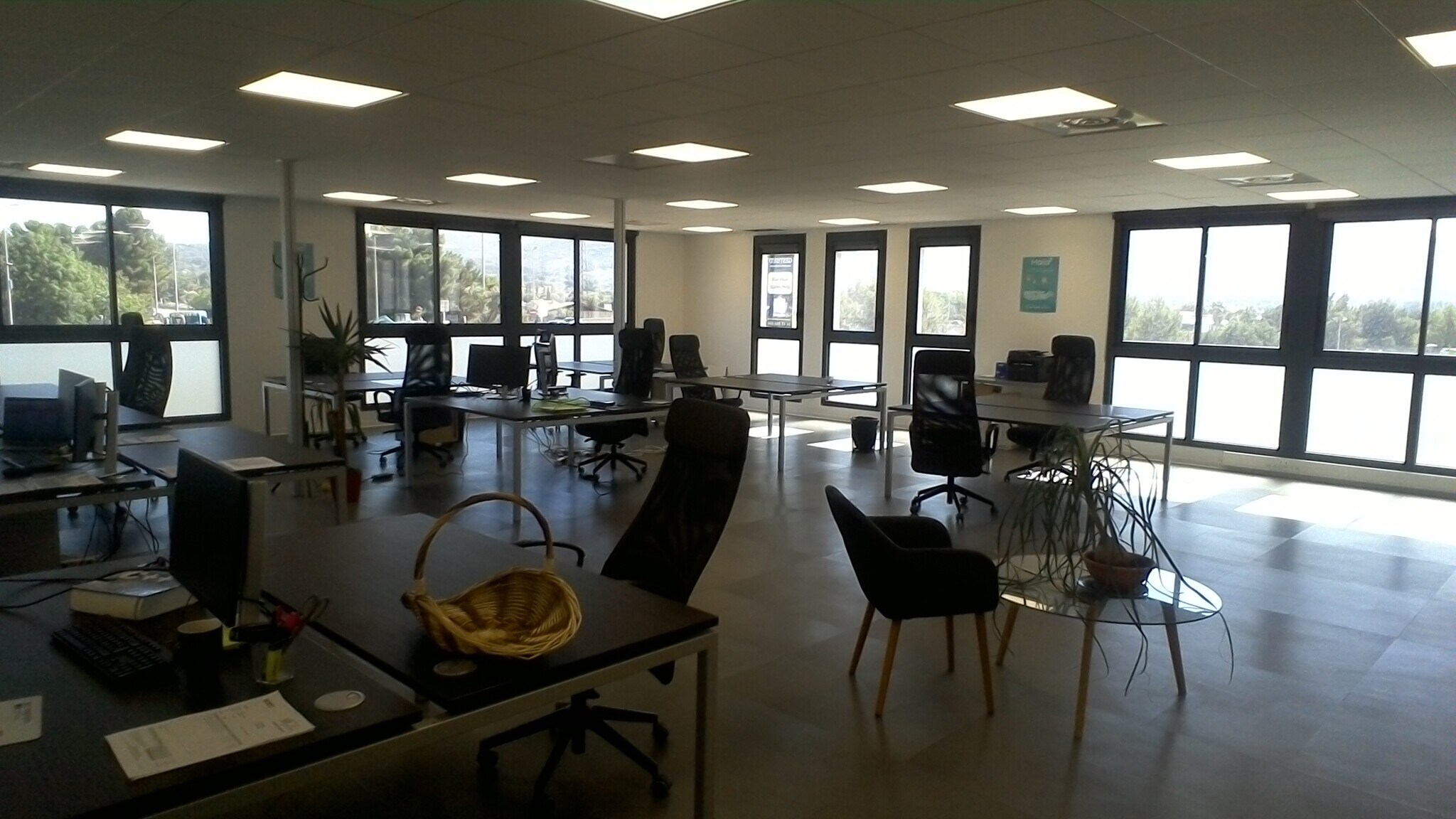 Route De Gemenos, Aubagne to rent Interior Photo- Image 1 of 5