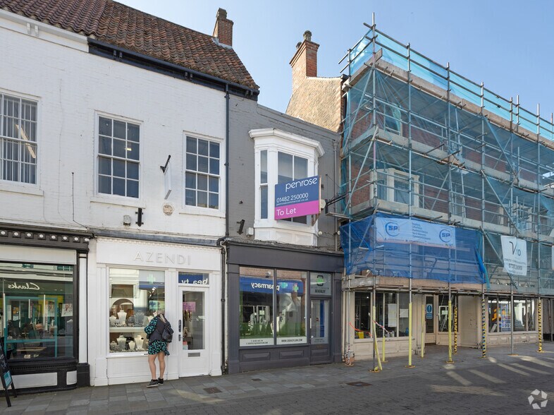 42 Toll Gavel, Beverley HU17 9AR UK