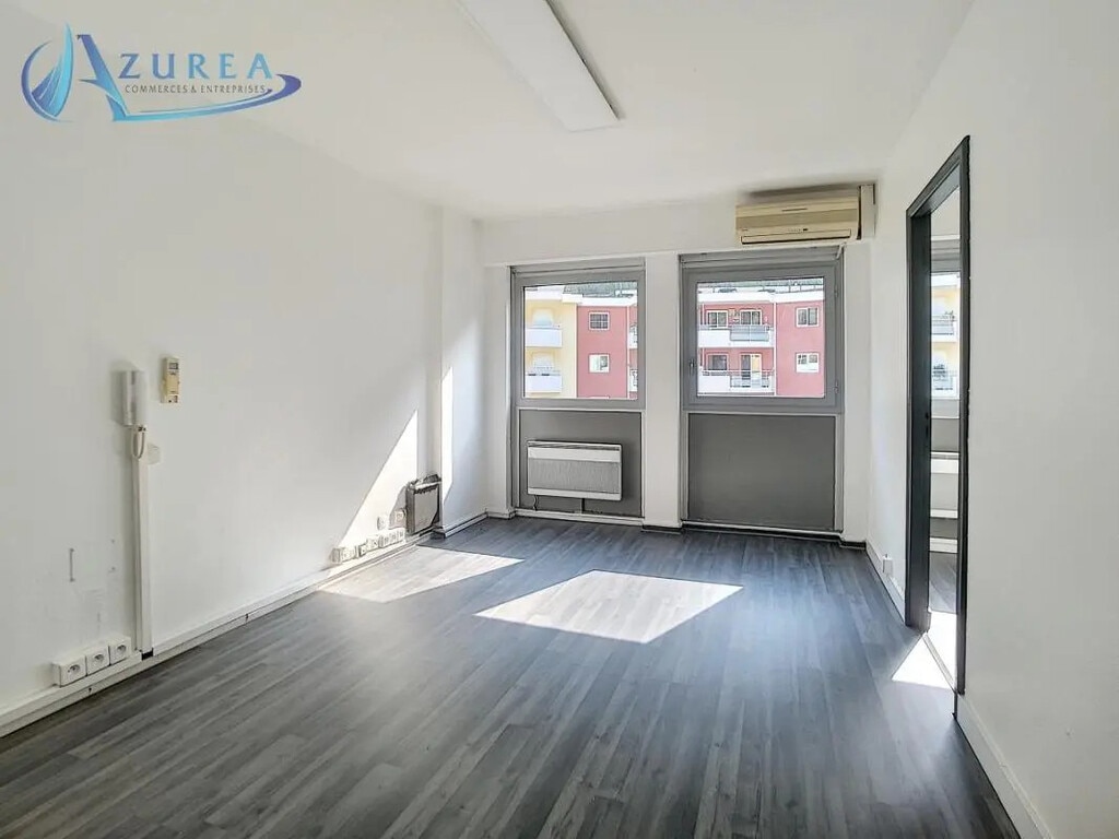 Location Bureaux 36 m² - Photo 1
