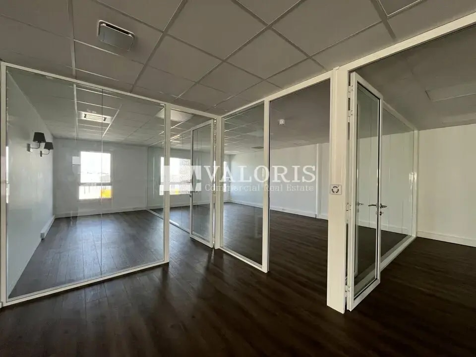 Office in Dardilly to rent Floor Plan- Image 1 of 3