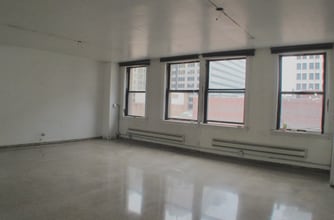 226 S Wabash Ave, Chicago, IL to rent Interior Photo- Image 1 of 3