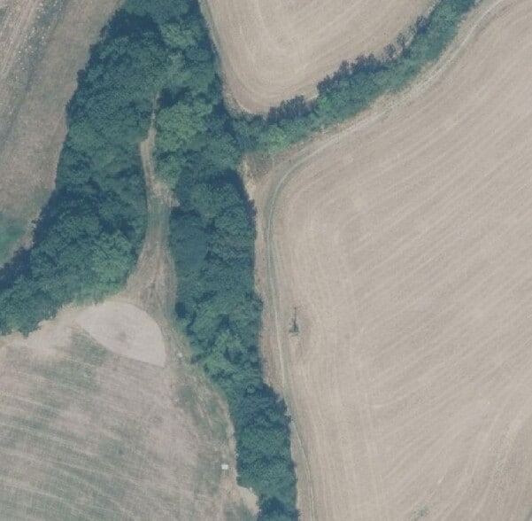 Hadlow Road, Tonbridge for sale - Primary Photo - Image 1 of 3