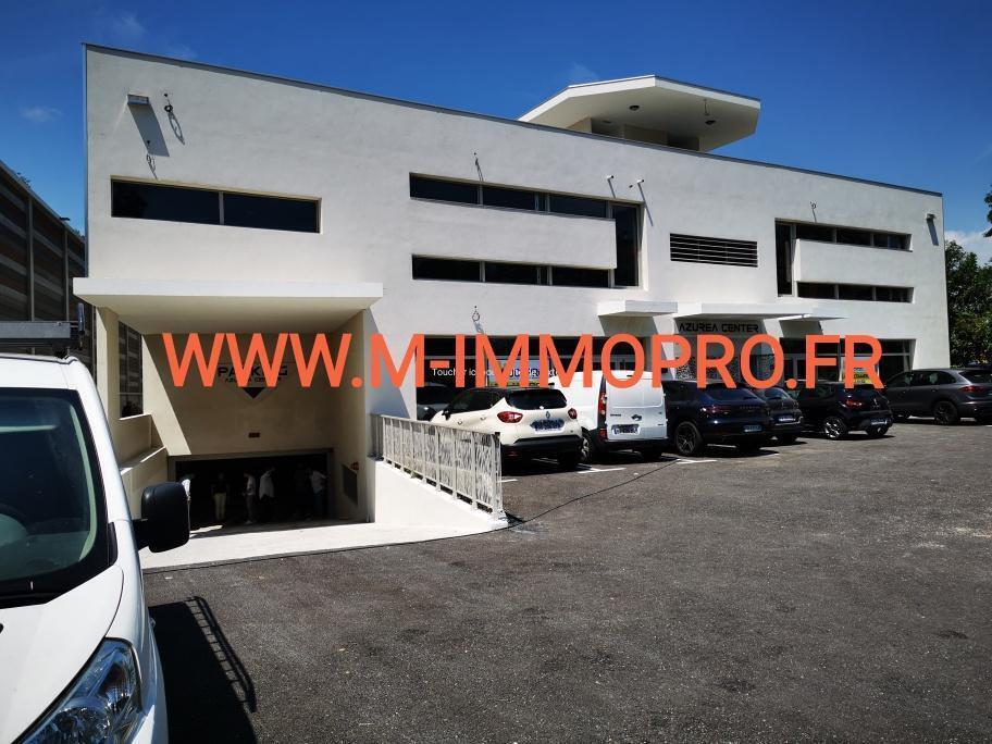 Location Commerce 1 207 m² - Photo 1
