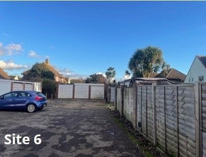 Peerley Close, East Wittering for sale Primary Photo- Image 1 of 2